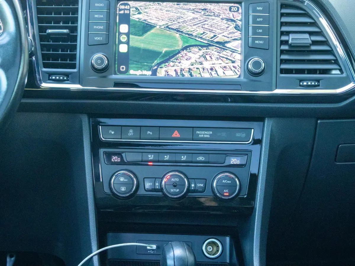 1.5 TSI FR Business Intense Pano LED Virtual Cockpit