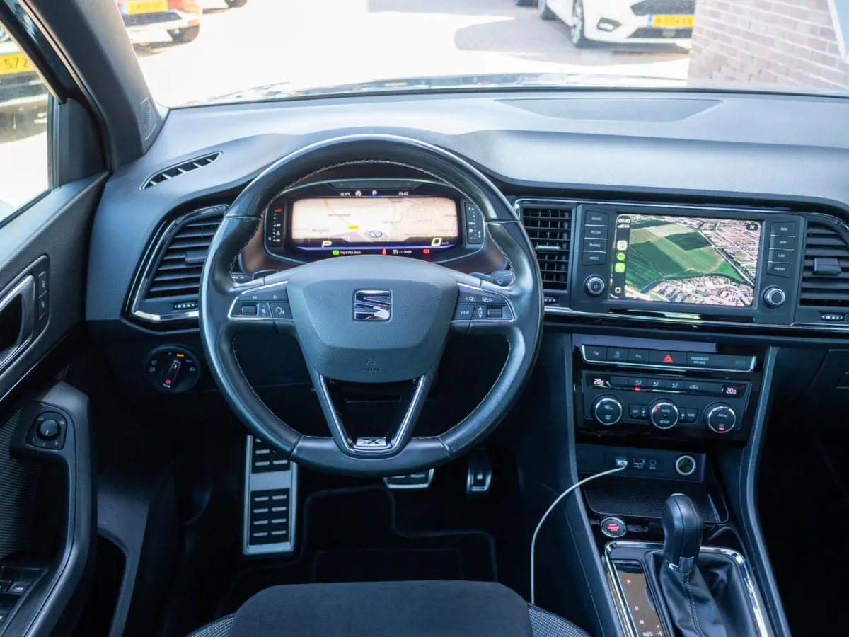 1.5 TSI FR Business Intense Pano LED Virtual Cockpit