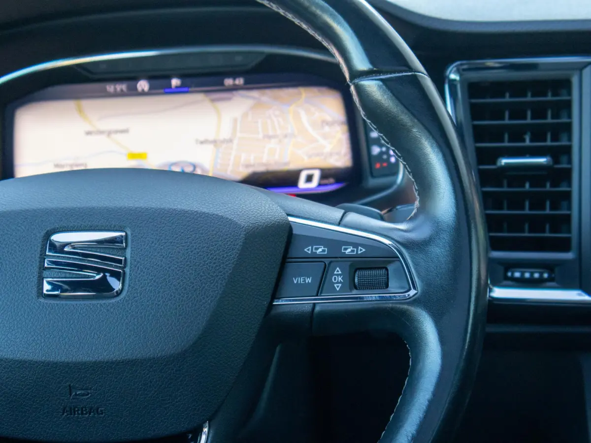 1.5 TSI FR Business Intense Pano LED Virtual Cockpit