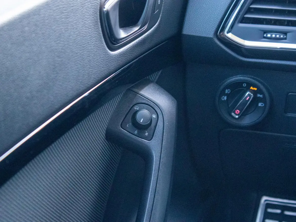 1.5 TSI FR Business Intense Pano LED Virtual Cockpit