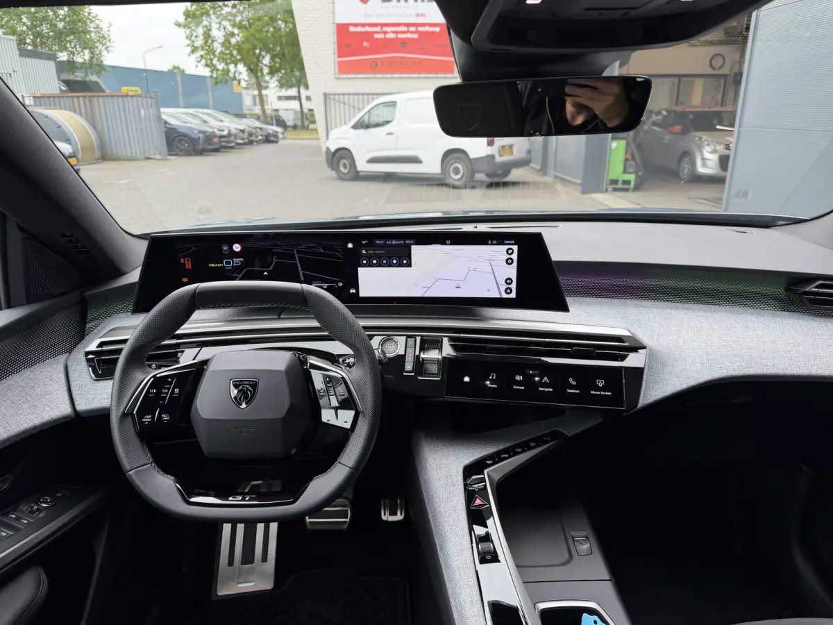 225pk Plug-in Hybrid GT (Elektrische Klep - AGR stoelen incl verwarming/massage/geheugen - Adaptieve Cruise Controle - Keyless Entry - LED - 7 pers. - Parkeersensoren V+A - Camera)