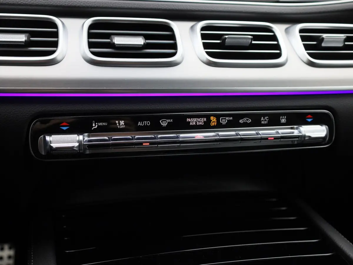 400 e 4MATIC AMG Line Premium AUTOMAAT | LUCHTVERING | AMG-PAKKET | BURMESTER | AMBIANTE | 360 CAMERA | ELEKTRISCHE TREKHAAK | MEMORY | LEDER | 12 MAANDEN BOVAG GARANTIE |