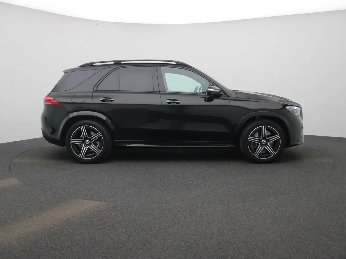 400 e 4MATIC AMG Line Premium AUTOMAAT | LUCHTVERING | AMG-PAKKET | BURMESTER | AMBIANTE | 360 CAMERA | ELEKTRISCHE TREKHAAK | MEMORY | LEDER | 12 MAANDEN BOVAG GARANTIE |