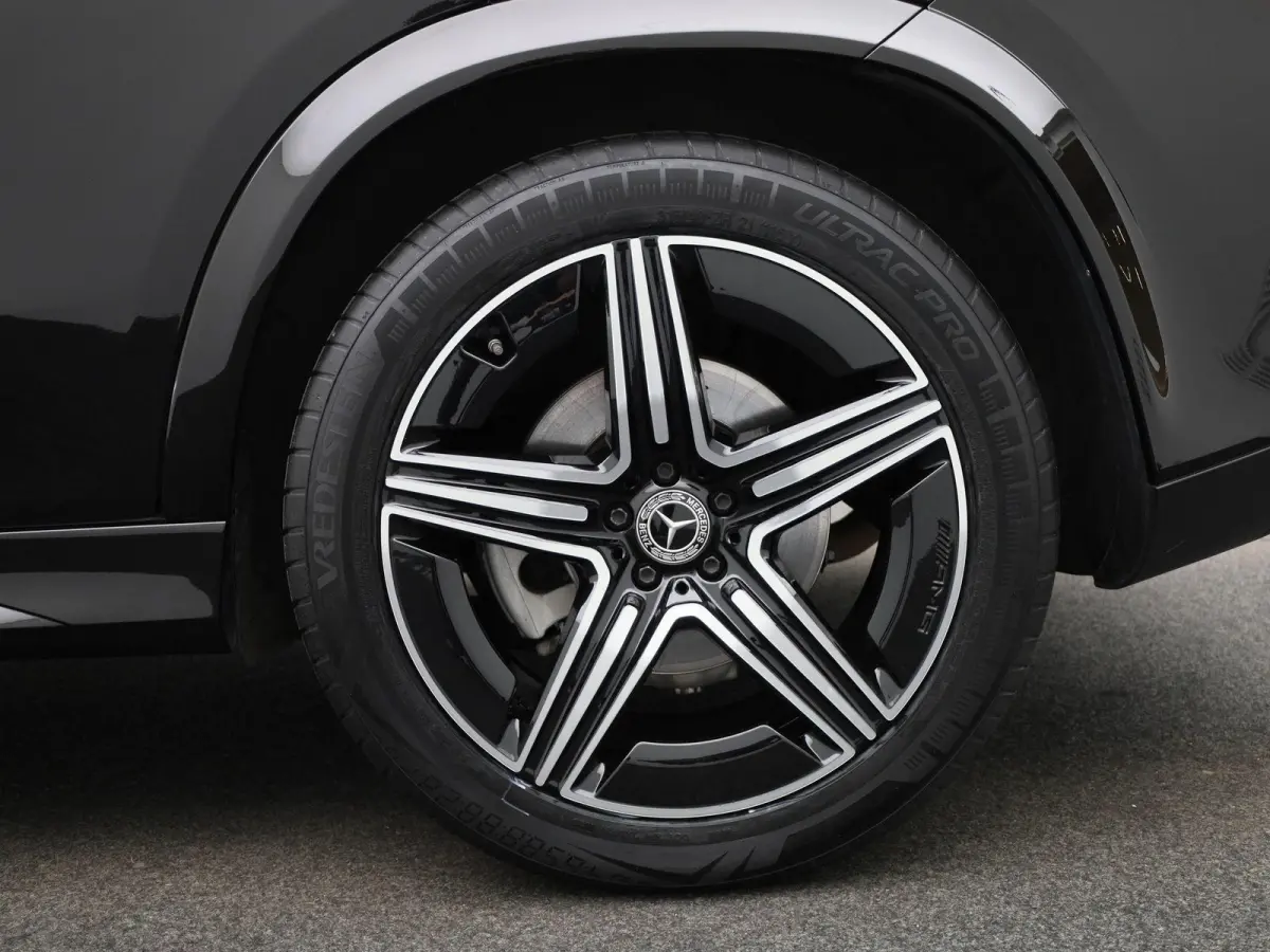 400 e 4MATIC AMG Line Premium AUTOMAAT | LUCHTVERING | AMG-PAKKET | BURMESTER | AMBIANTE | 360 CAMERA | ELEKTRISCHE TREKHAAK | MEMORY | LEDER | 12 MAANDEN BOVAG GARANTIE |