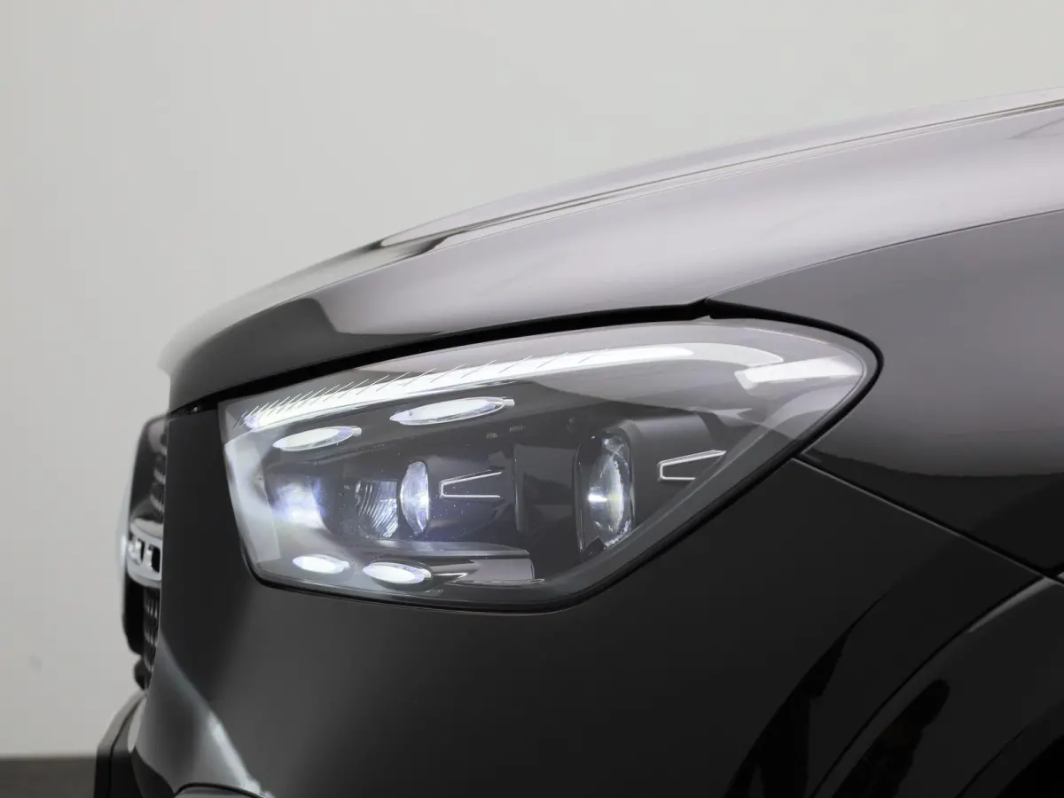 400 e 4MATIC AMG Line Premium AUTOMAAT | LUCHTVERING | AMG-PAKKET | BURMESTER | AMBIANTE | 360 CAMERA | ELEKTRISCHE TREKHAAK | MEMORY | LEDER | 12 MAANDEN BOVAG GARANTIE |