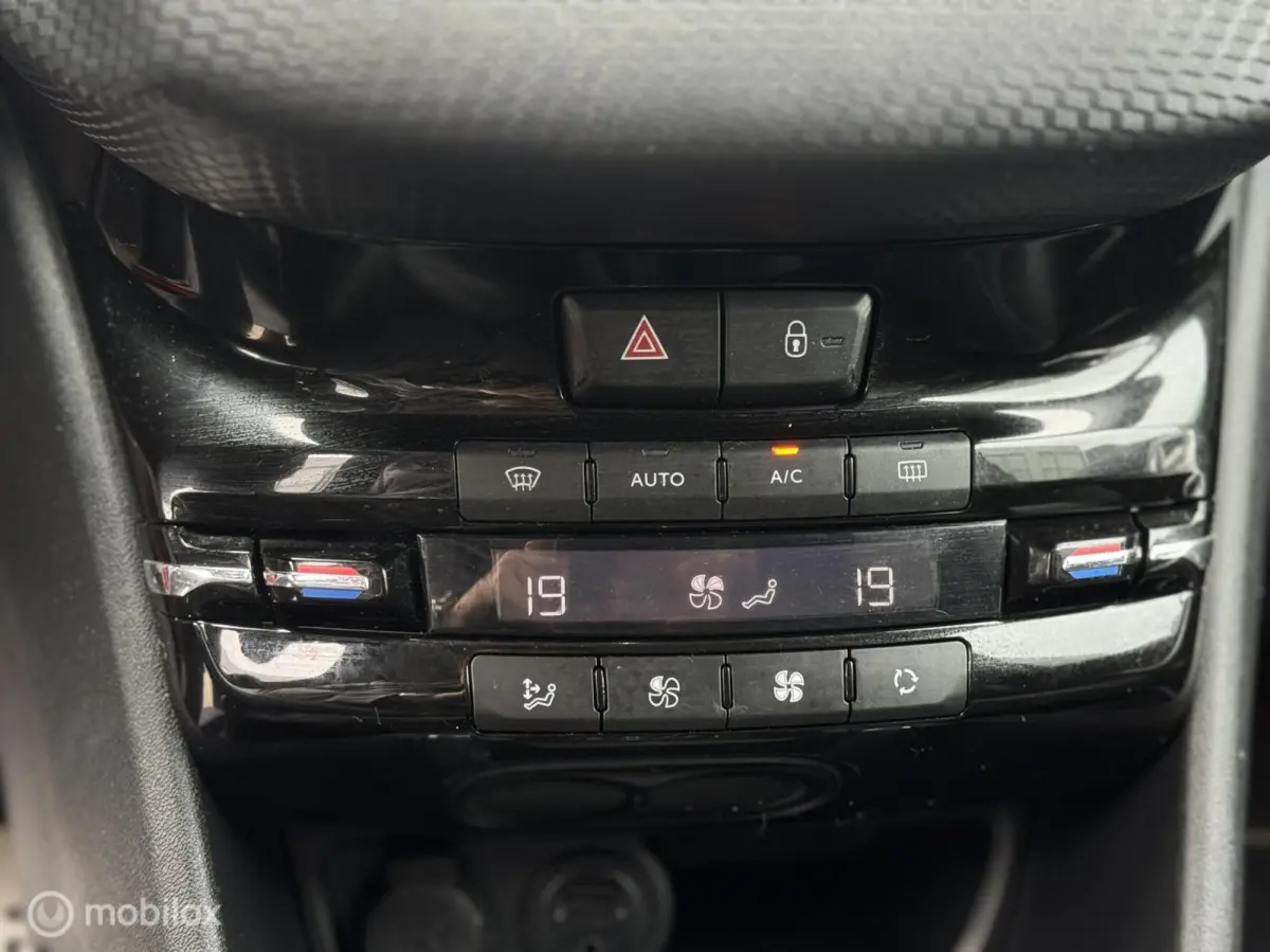 1.2 PureTech Première,Volle-Automaat,CarPlay,A/C
