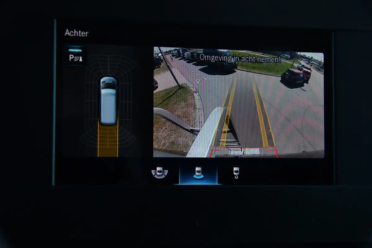 319 1.9 CDI L2H2 RWD Black Edition Camera, Cruise, Carplay, LED, 190pk, Multimedia, Automaat, Geveerde stoel, Sensoren, Trekhaak, Uniek!