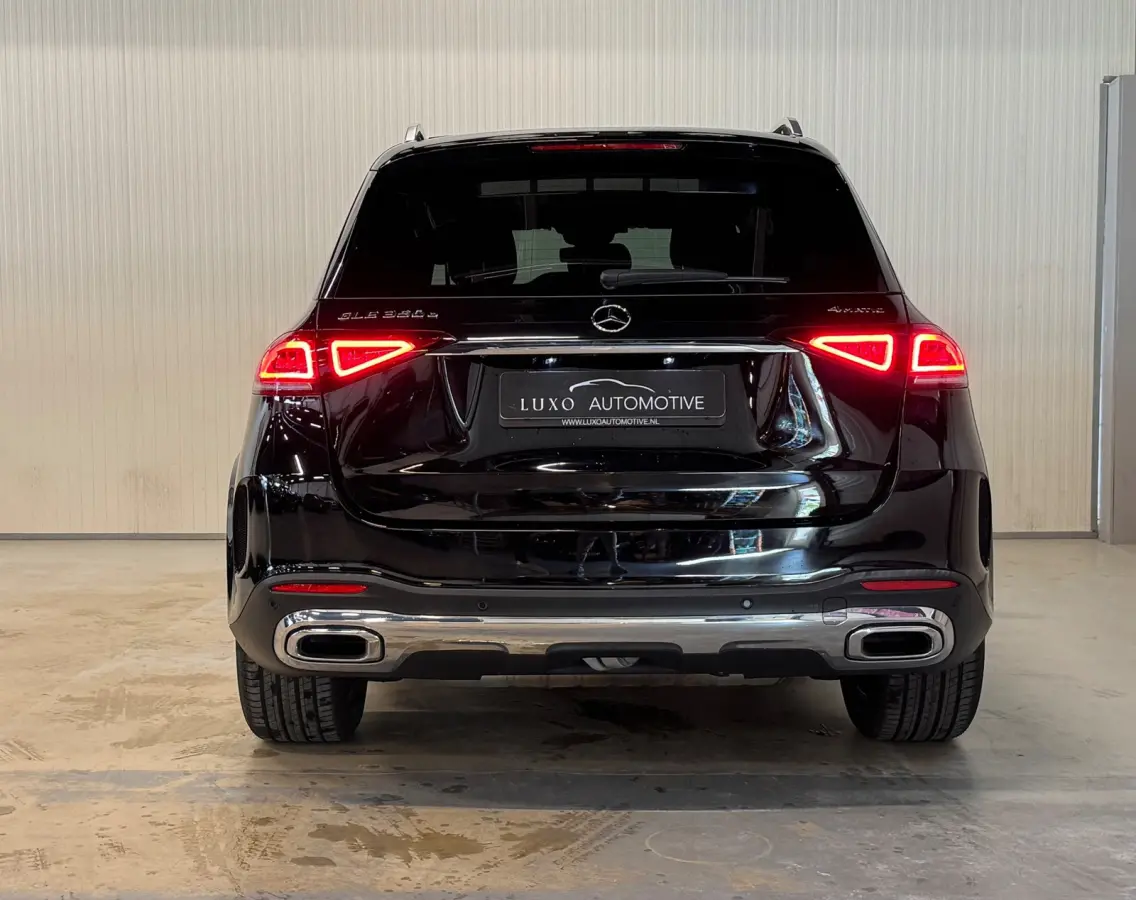 350 e 4MATIC | PANO | AMG | MEMORY SEATS | CAMERA | AMBIANCE | TREKHAAK