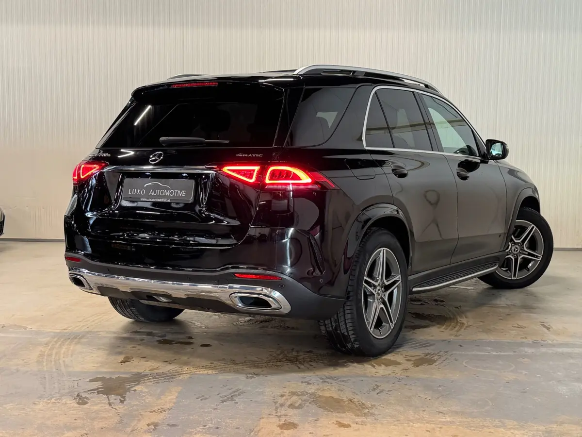 350 e 4MATIC | PANO | AMG | MEMORY SEATS | CAMERA | AMBIANCE | TREKHAAK