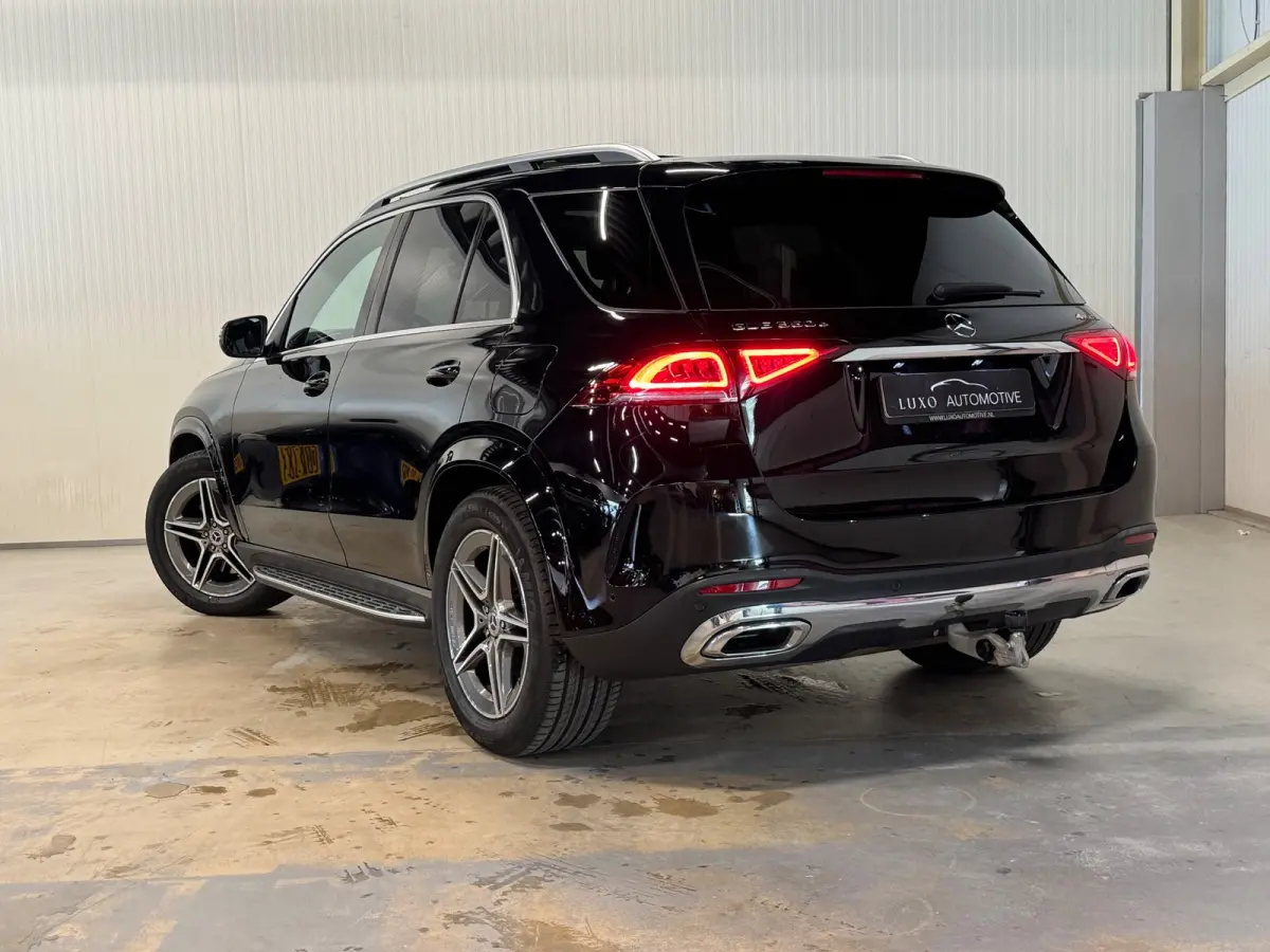 350 e 4MATIC | PANO | AMG | MEMORY SEATS | CAMERA | AMBIANCE | TREKHAAK
