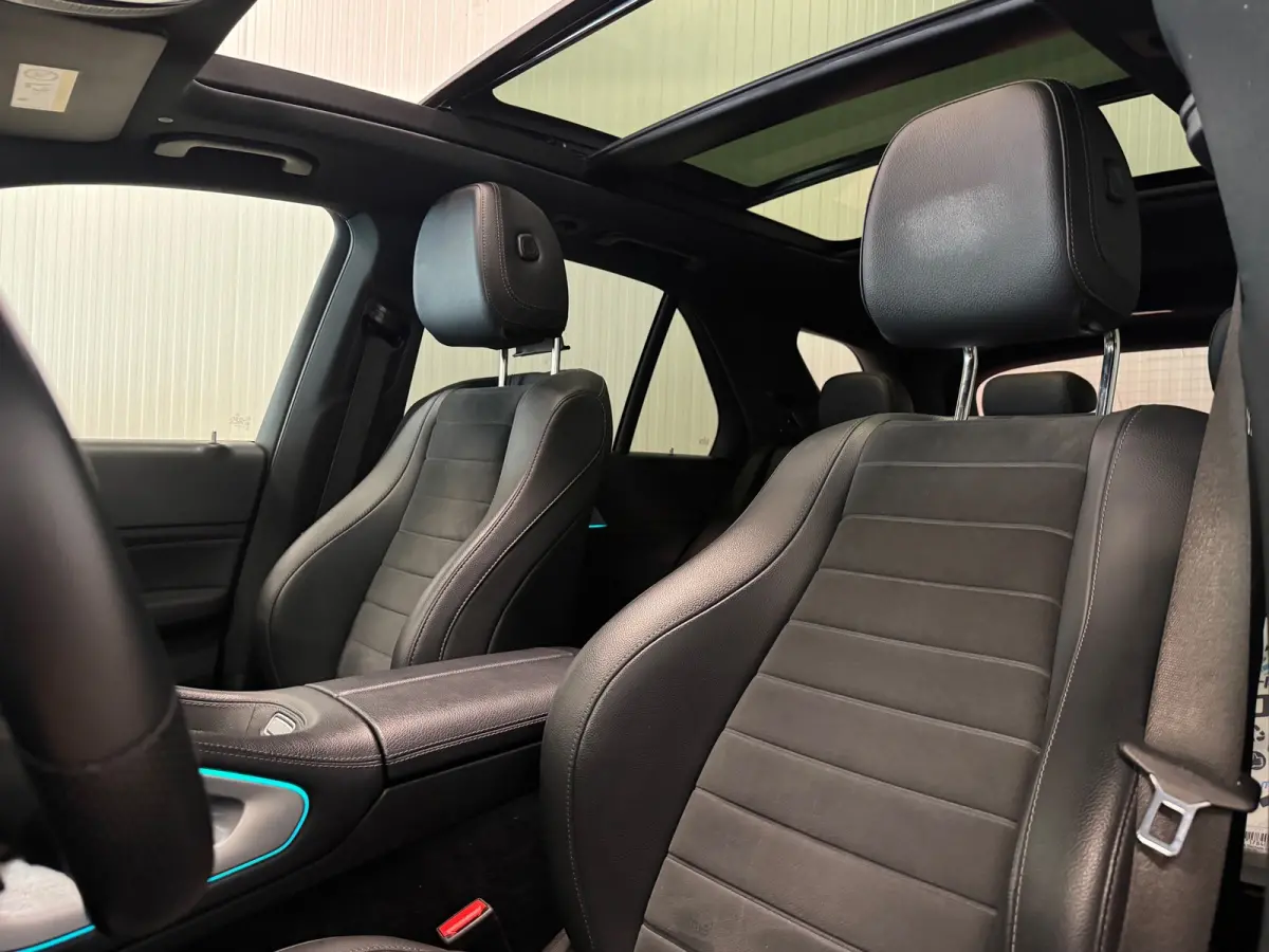 350 e 4MATIC | PANO | AMG | MEMORY SEATS | CAMERA | AMBIANCE | TREKHAAK
