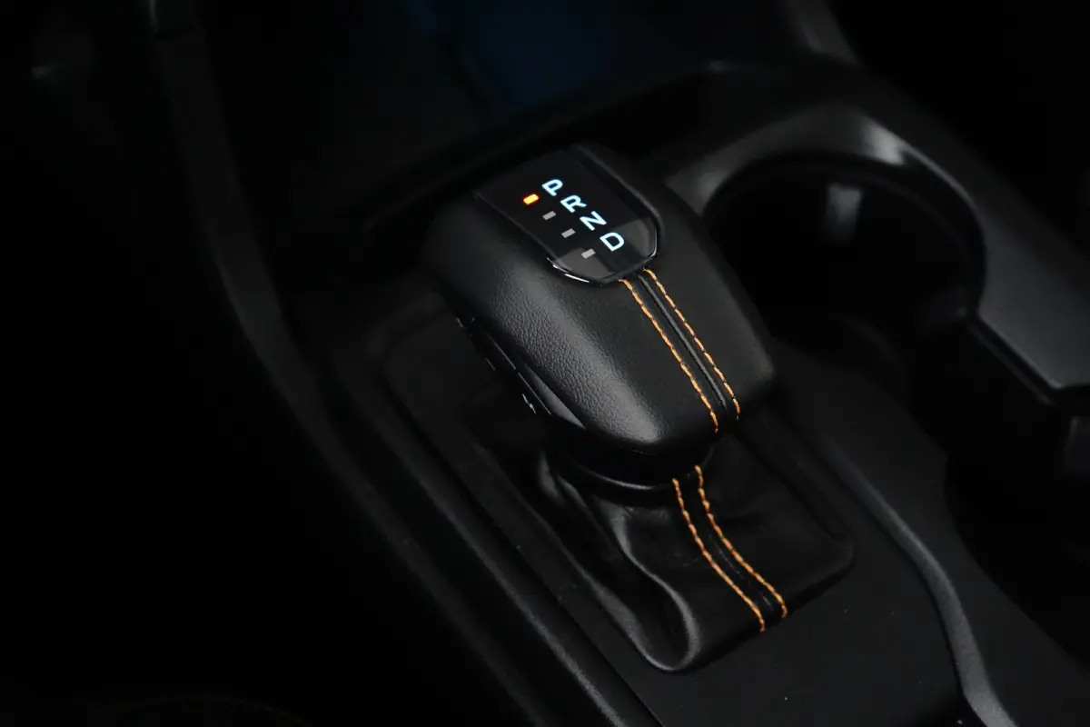 Wildtrak 2.3PHEV 279pk Dubbel Cabine | Elektrische Rollertop |