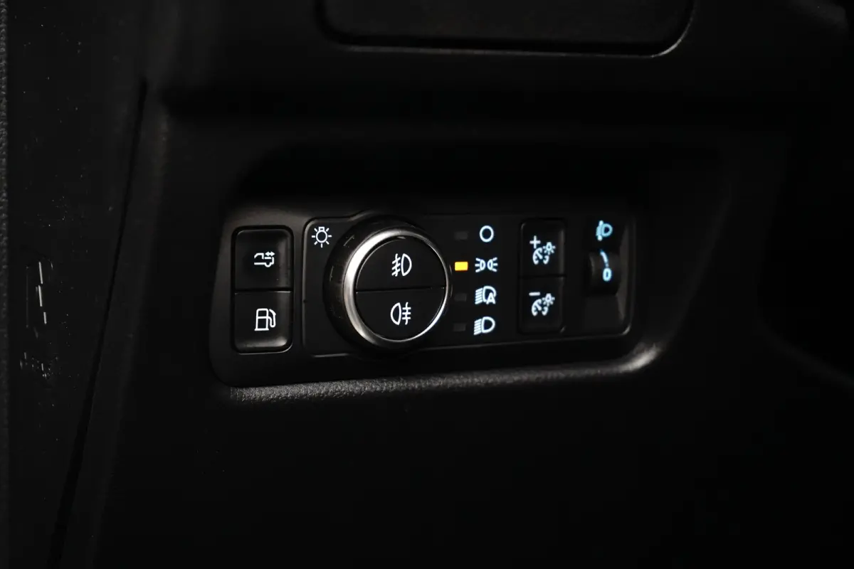 Wildtrak 2.3PHEV 279pk Dubbel Cabine | Elektrische Rollertop |