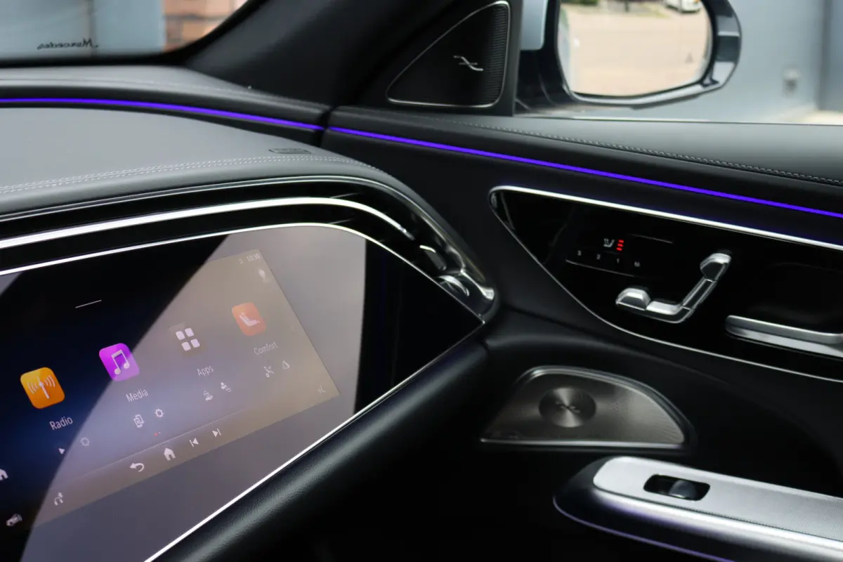 220 d AMG Line | Hyperscreen | Distronic | Memory | Burmester | HUD | 3D-Display | Panoramadak | Surround Camera | Keyless Go | Digital Light |