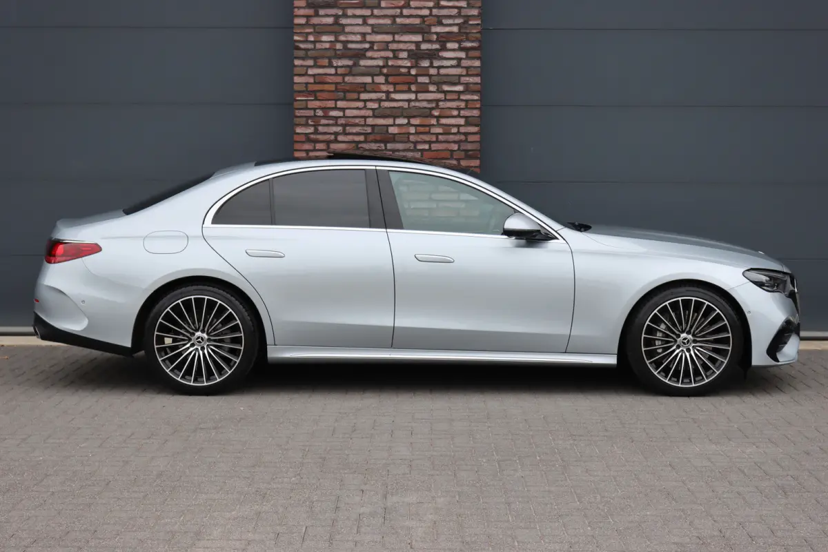 220 d AMG Line | Hyperscreen | Distronic | Memory | Burmester | HUD | 3D-Display | Panoramadak | Surround Camera | Keyless Go | Digital Light |