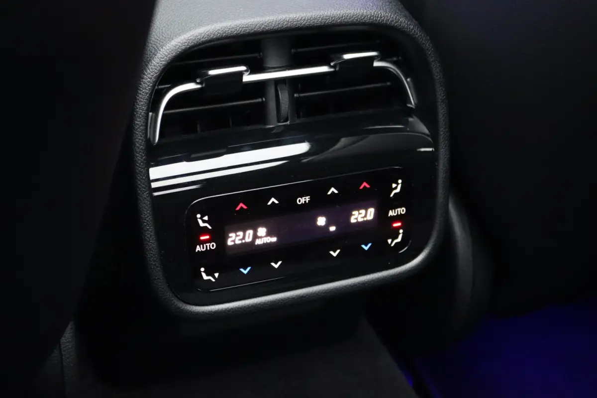 220 d AMG Line | Hyperscreen | Distronic | Memory | Burmester | HUD | 3D-Display | Panoramadak | Surround Camera | Keyless Go | Digital Light |