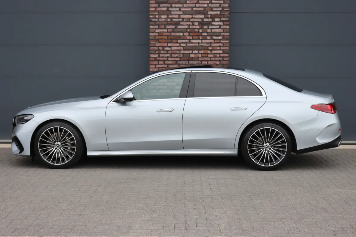 220 d AMG Line | Hyperscreen | Distronic | Memory | Burmester | HUD | 3D-Display | Panoramadak | Surround Camera | Keyless Go | Digital Light |