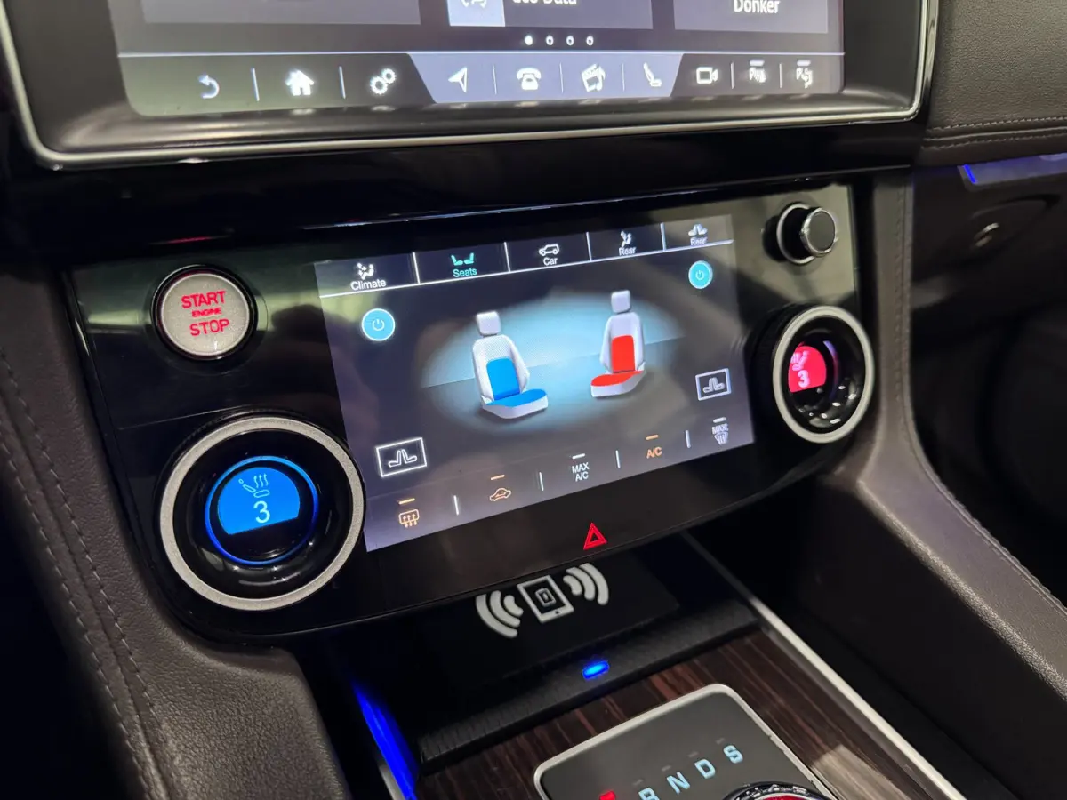 2.0 Portfolio AWD 30t Meridian Panoramadak HUD
