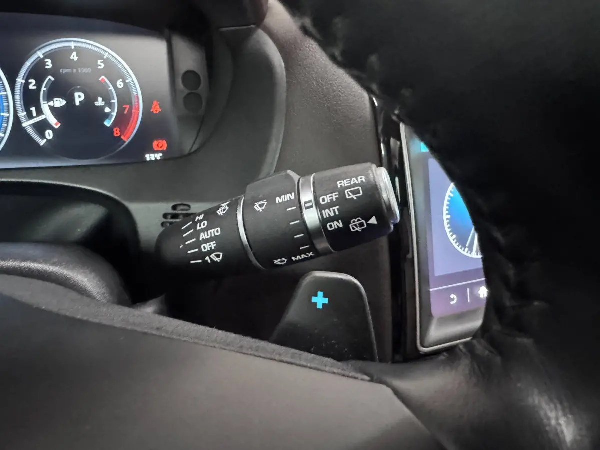 2.0 Portfolio AWD 30t Meridian Panoramadak HUD