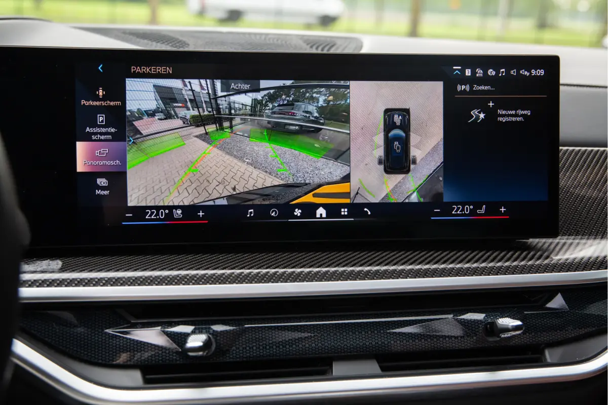 xDrive50e M-Sport Pro , Pano, Trekhaak, Adap. Cruise, Massage, Softclose, Laser, HUD, Carbon