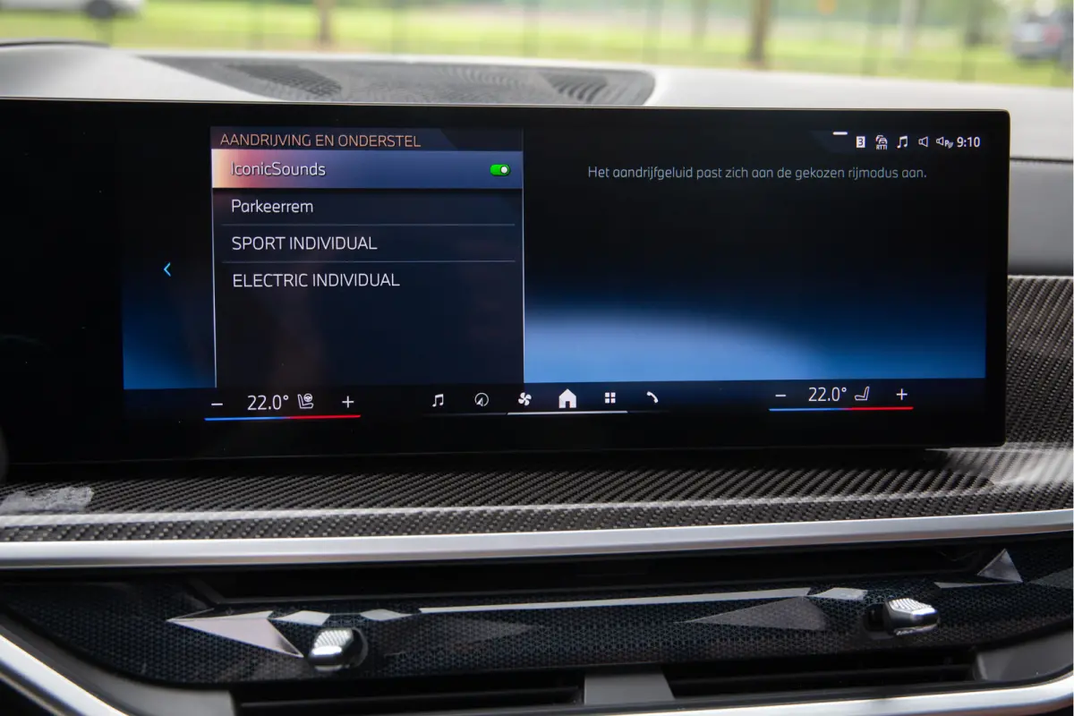 xDrive50e M-Sport Pro , Pano, Trekhaak, Adap. Cruise, Massage, Softclose, Laser, HUD, Carbon