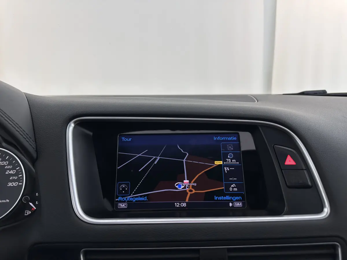 SQ5 3.0 TDI S-line-Plus Quattro Pro Line Aut. *PANO | DESIGN-LEATHER | XENON | B&O-AUDIO | BLINDSPOT | HEATED-SPORTSEATS | KEYLESS | CAMERA | NAVI-FULLMAP | PRIVACY-GLASS | MEMORY-PACK | CAR