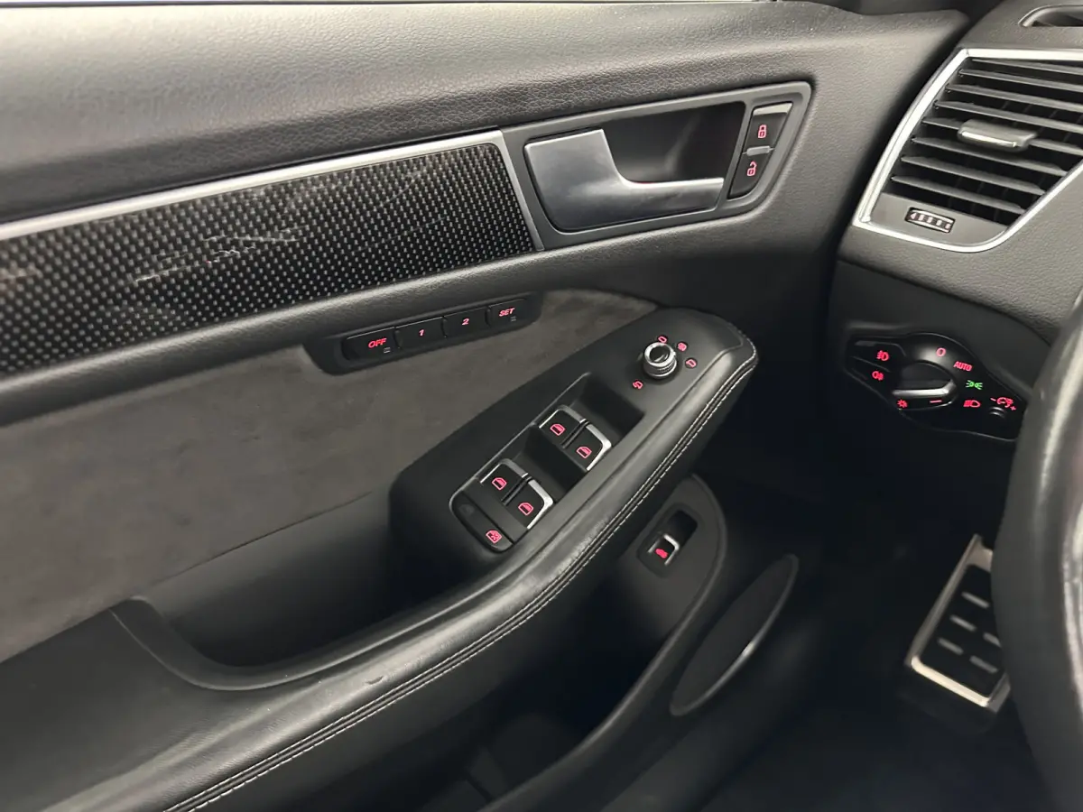 SQ5 3.0 TDI S-line-Plus Quattro Pro Line Aut. *PANO | DESIGN-LEATHER | XENON | B&O-AUDIO | BLINDSPOT | HEATED-SPORTSEATS | KEYLESS | CAMERA | NAVI-FULLMAP | PRIVACY-GLASS | MEMORY-PACK | CAR