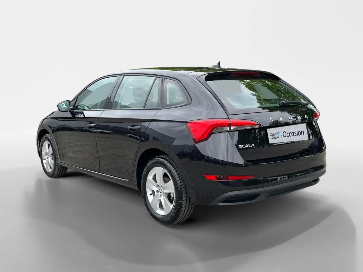 1.0 TSI Sport Business | Stoelverwarming | Navigatie | Digital Dashboard