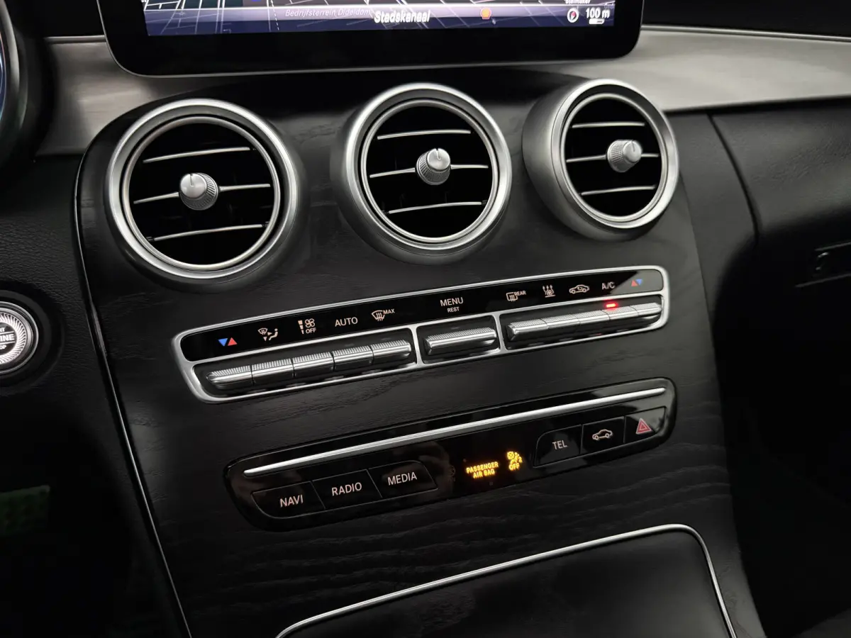 300 e AMG Limited 320PK | Pano | 360° | Virtual | Sfeer | Trekhaak | Carplay | LED