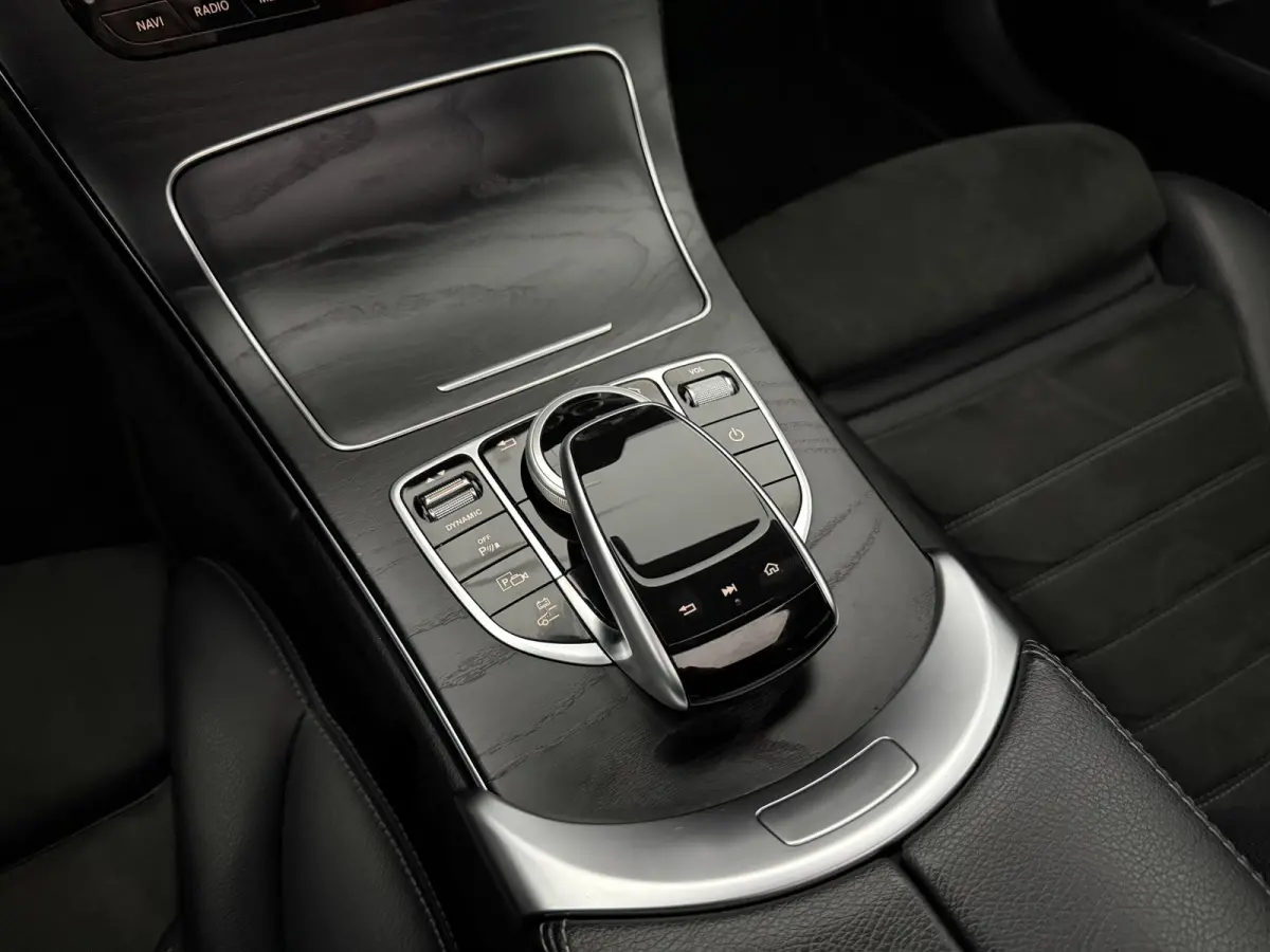 300 e AMG Limited 320PK | Pano | 360° | Virtual | Sfeer | Trekhaak | Carplay | LED