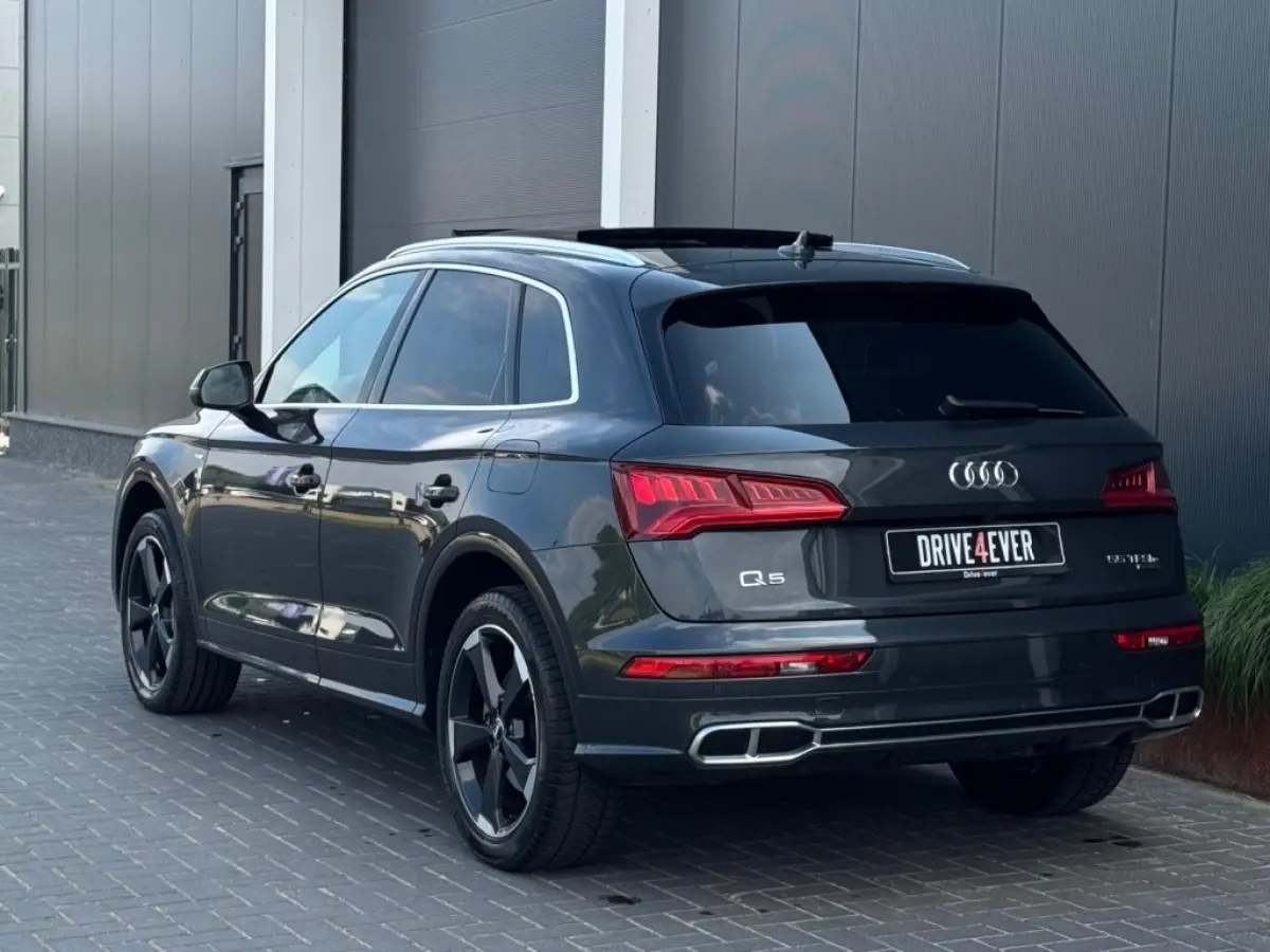 55 TFSI e 3x S Line ed.Comp. FULL PANO NAVI CAMERA LEDER