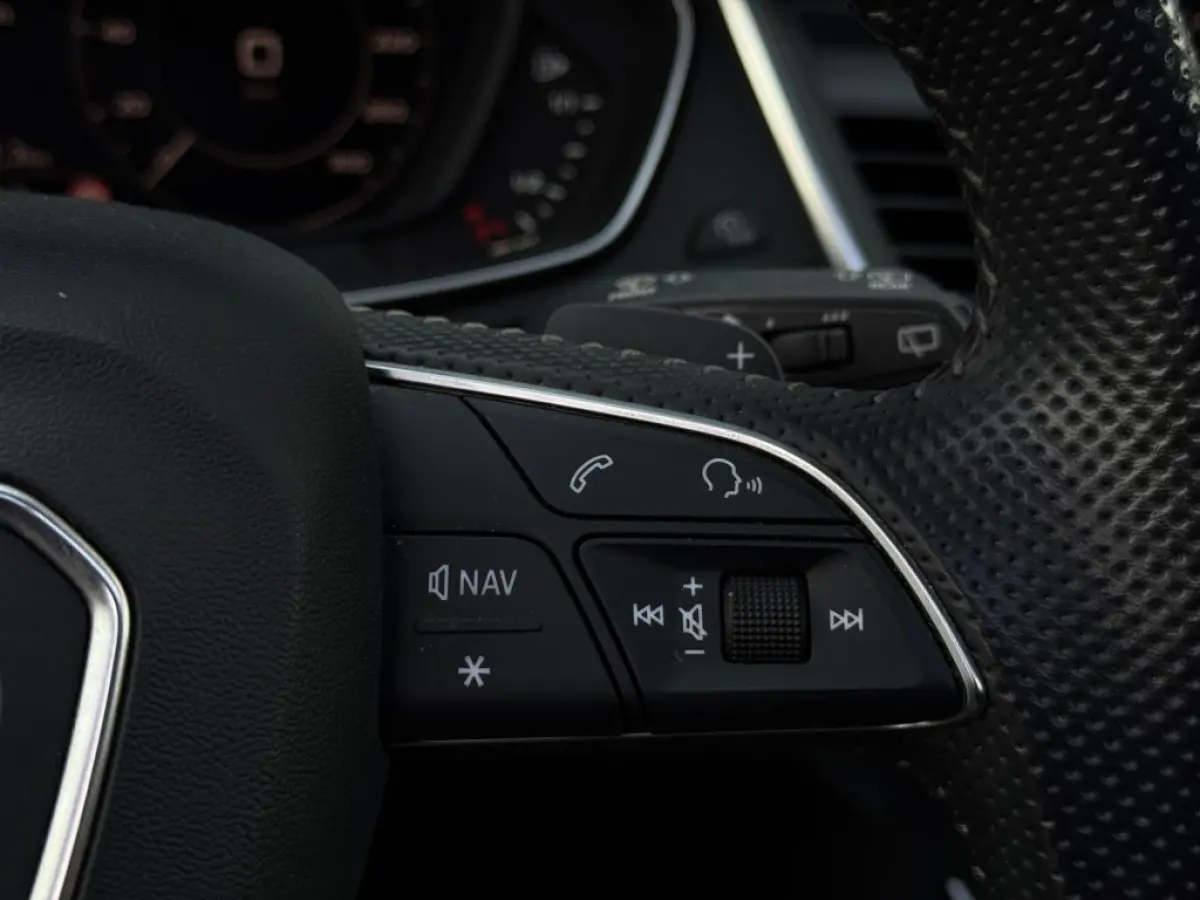 55 TFSI e 3x S Line ed.Comp. FULL PANO NAVI CAMERA LEDER