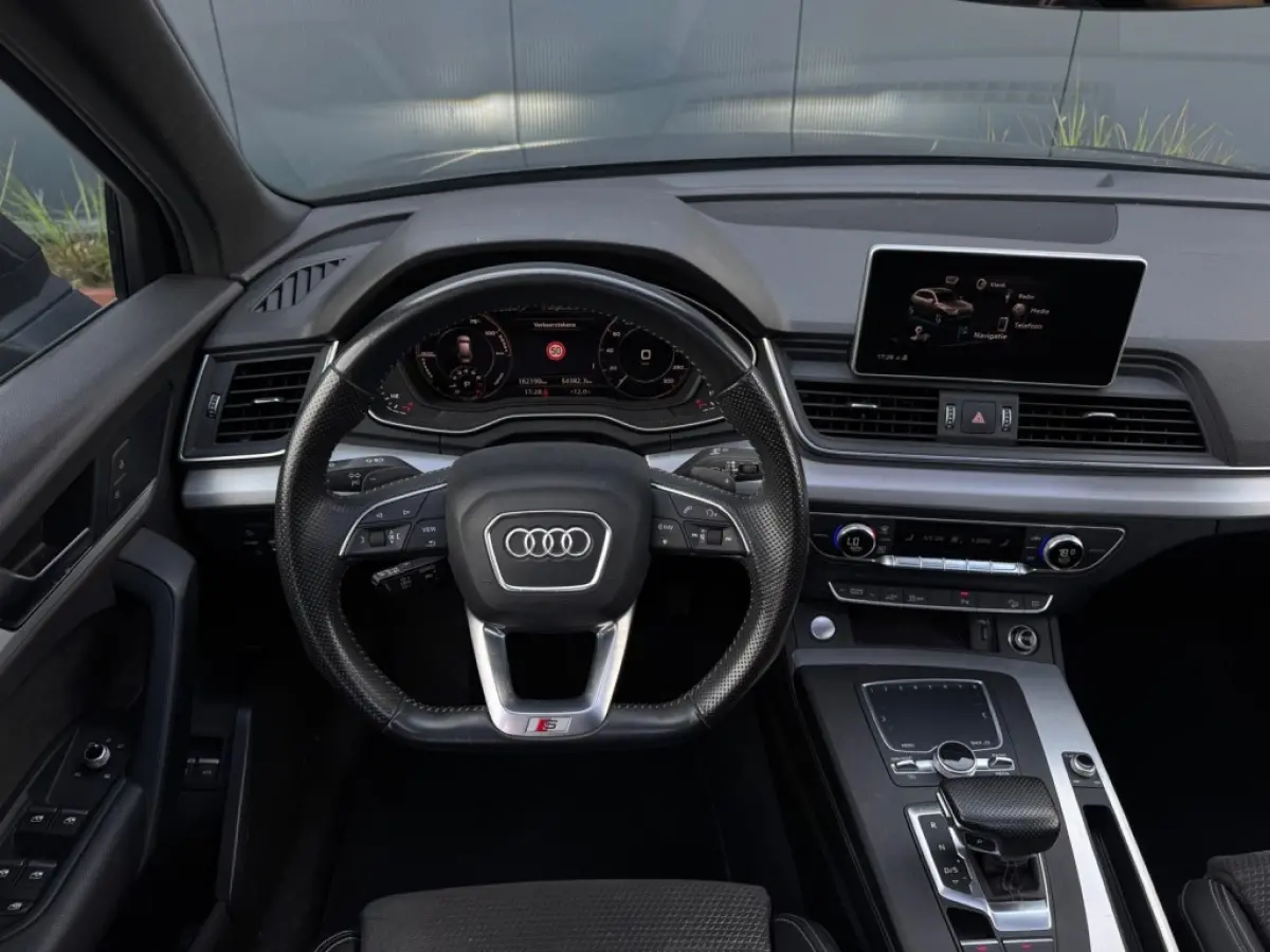 55 TFSI e 3x S Line ed.Comp. FULL PANO NAVI CAMERA LEDER