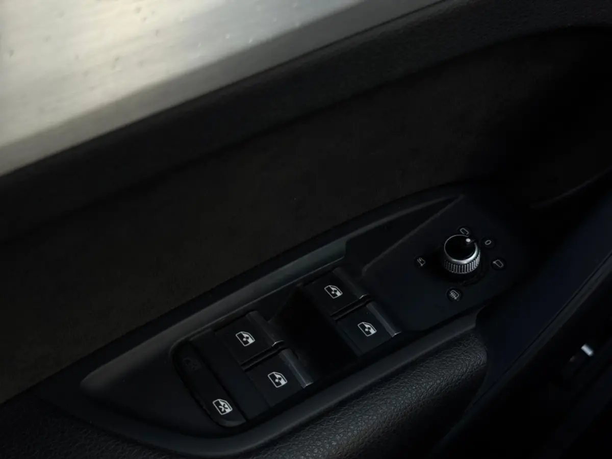 55 TFSI e 3x S Line ed.Comp. FULL PANO NAVI CAMERA LEDER