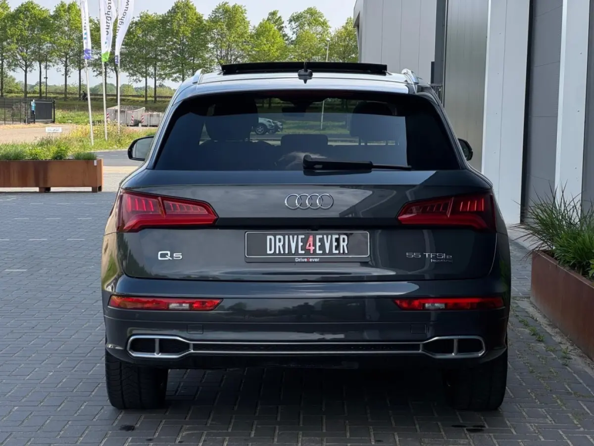 55 TFSI e 3x S Line ed.Comp. FULL PANO NAVI CAMERA LEDER