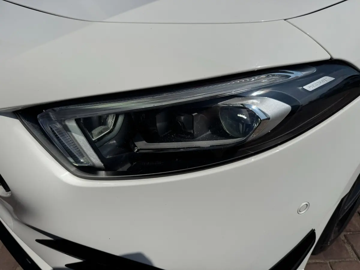 180 Business Solution AMG **PANODAK + WIDESCREEN + BURMESTER + KEYLESS + CAMERA**