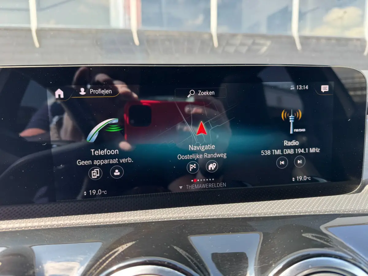 180 Business Solution AMG **PANODAK + WIDESCREEN + BURMESTER + KEYLESS + CAMERA**