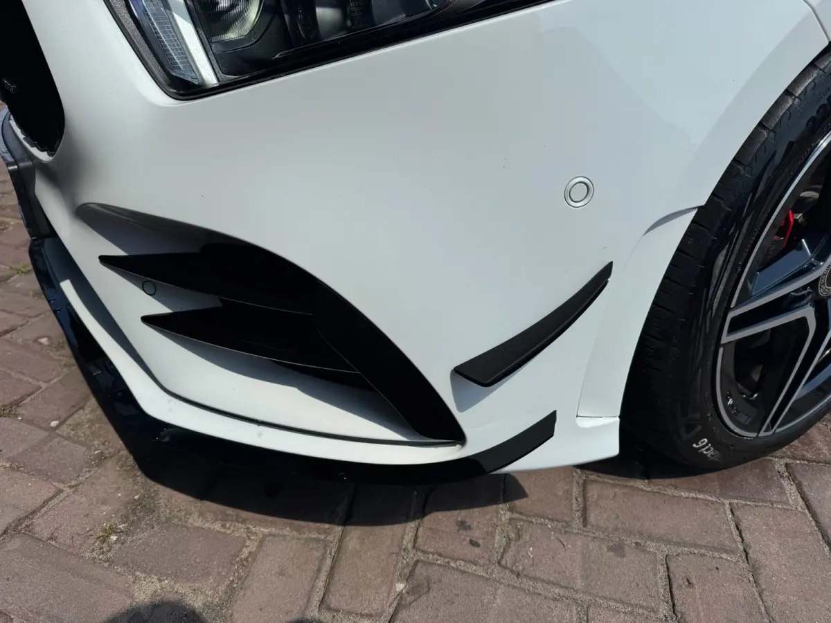 180 Business Solution AMG **PANODAK + WIDESCREEN + BURMESTER + KEYLESS + CAMERA**