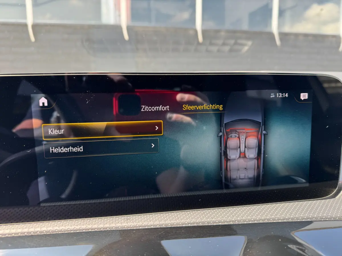 180 Business Solution AMG **PANODAK + WIDESCREEN + BURMESTER + KEYLESS + CAMERA**