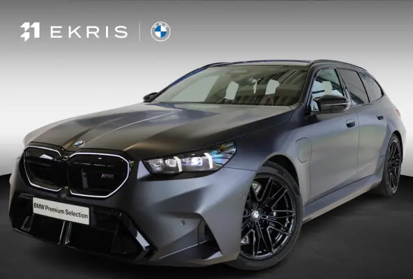 M5 | Driving Assistant Professional | SOH 100% | Stoelverwarming | Panoramadak | head-up display