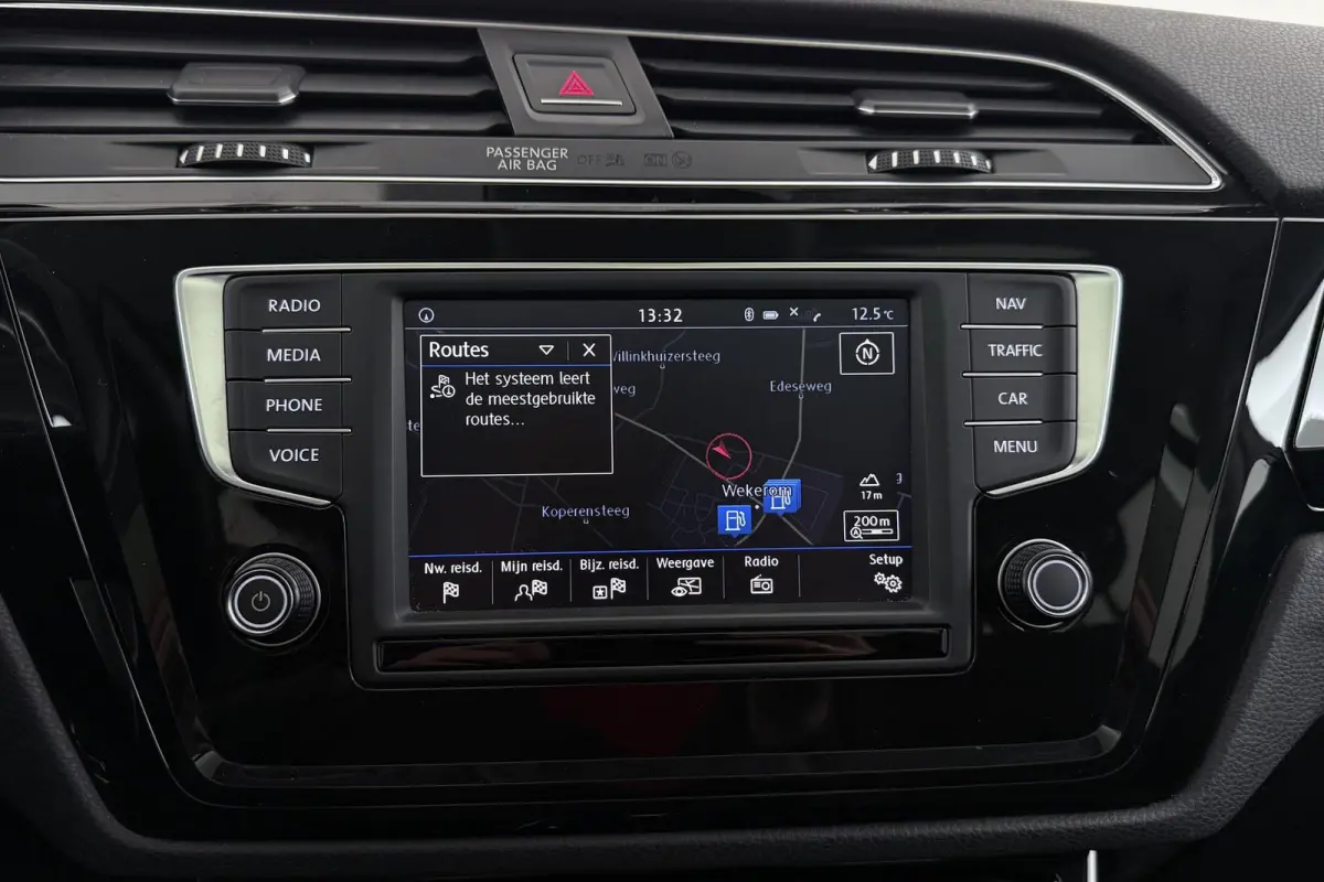 1.8 TSI Highline Business R-Line 7p | Trekhaak | Panoramadak | 180 PK | Dealer Ond. | CarPlay | Stoelverwarming