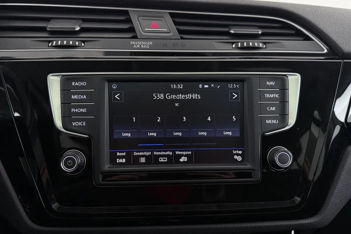 1.8 TSI Highline Business R-Line 7p | Trekhaak | Panoramadak | 180 PK | Dealer Ond. | CarPlay | Stoelverwarming