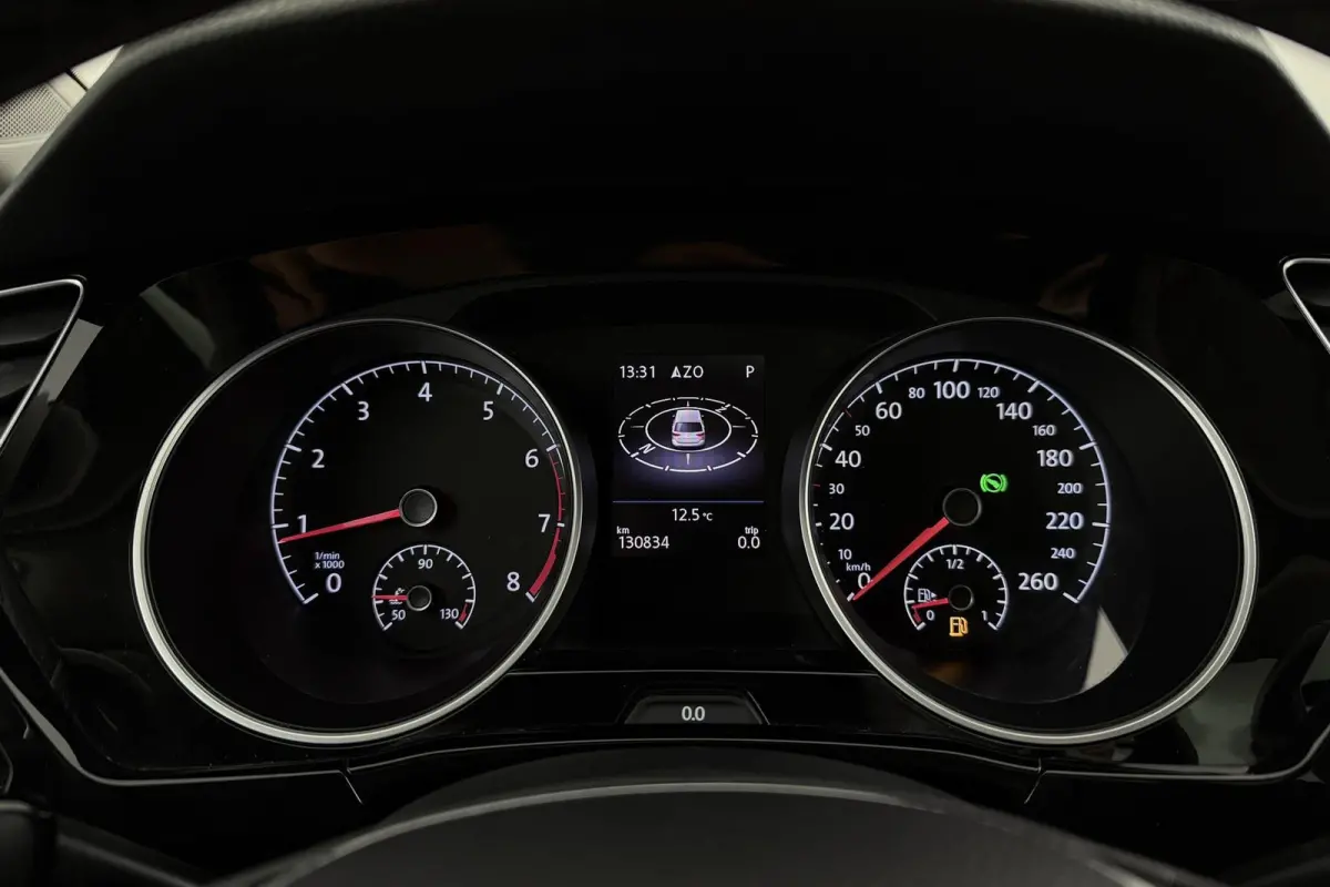 1.8 TSI Highline Business R-Line 7p | Trekhaak | Panoramadak | 180 PK | Dealer Ond. | CarPlay | Stoelverwarming