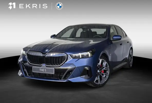530e xDrive | M Sportpakket Pro |  Innovation Pack | Travel Pack | Panoramadak