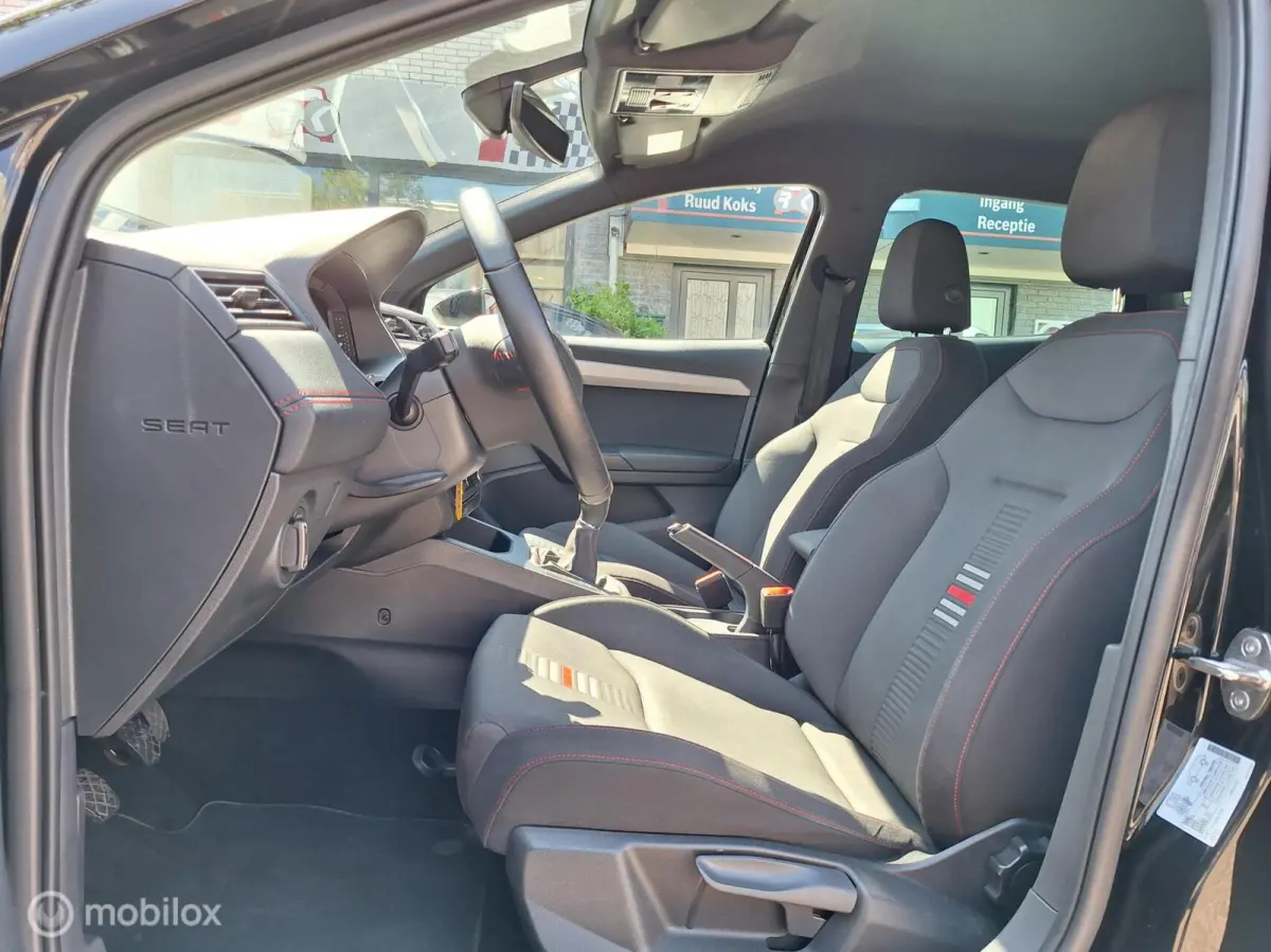1.0 TSI FR BUSINESS INTENSE PLUS • 110PK • 6 VERSNELLINGEN •
