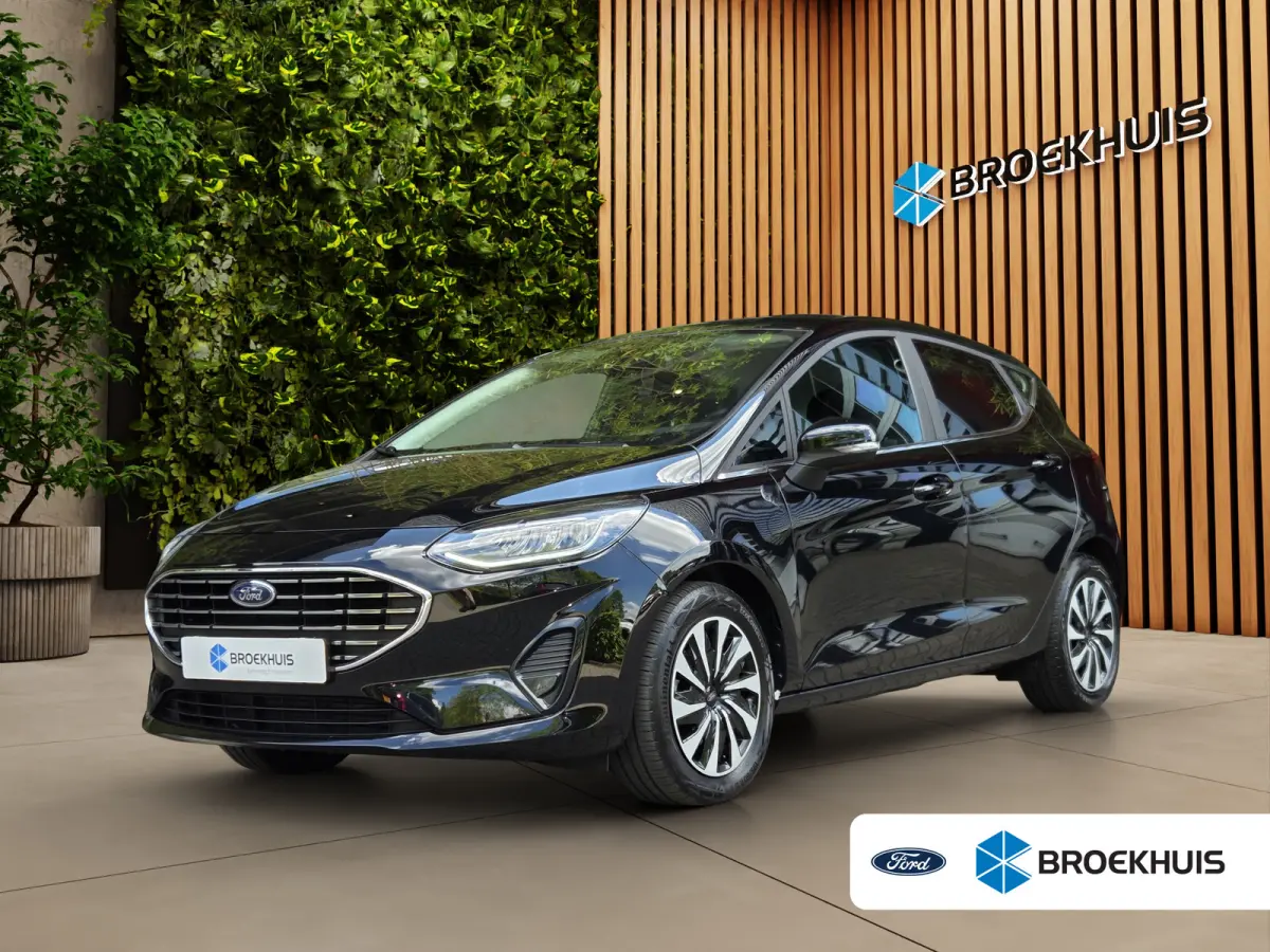 1.0 EcoBoost Hybrid Titanium | Stuur/stoelverwarming | Keyless | DAB | Lane Keeping