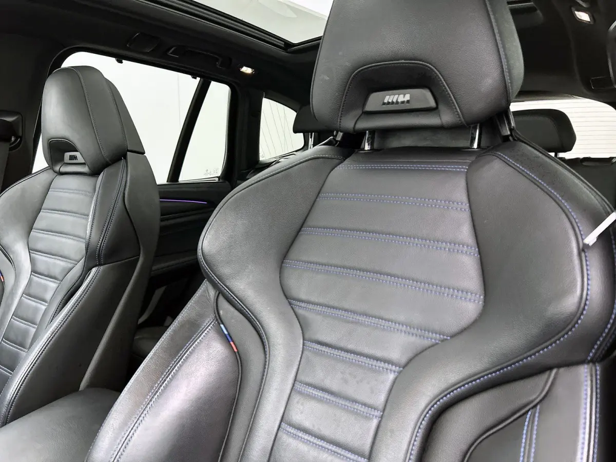 xDrive30e High Executive | M-SPORT | PANORAMADAK | HARMAN KARDON | HEAD-UP | CAMERA | LEER