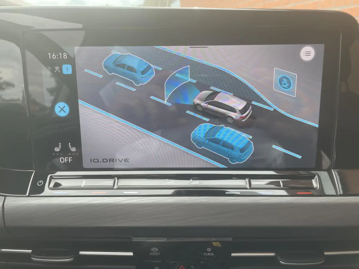 1.5 eTSI 150pk DSG Style Navigatie Apple Carplay/Android Auto Parkeersensoren Adaptive Cruise Control Blind Spot Assist Stoel-en stuurverwarming Ledverlichting Climate Control