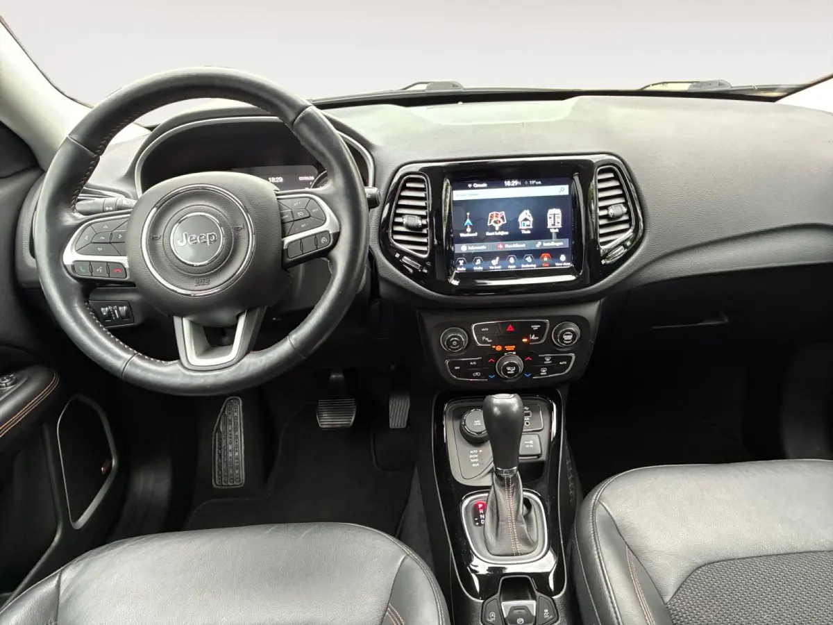 1.4 MultiAir Opening Edition 4x4 | Trekhaak | Navigatie | Beats Audio | Automaat