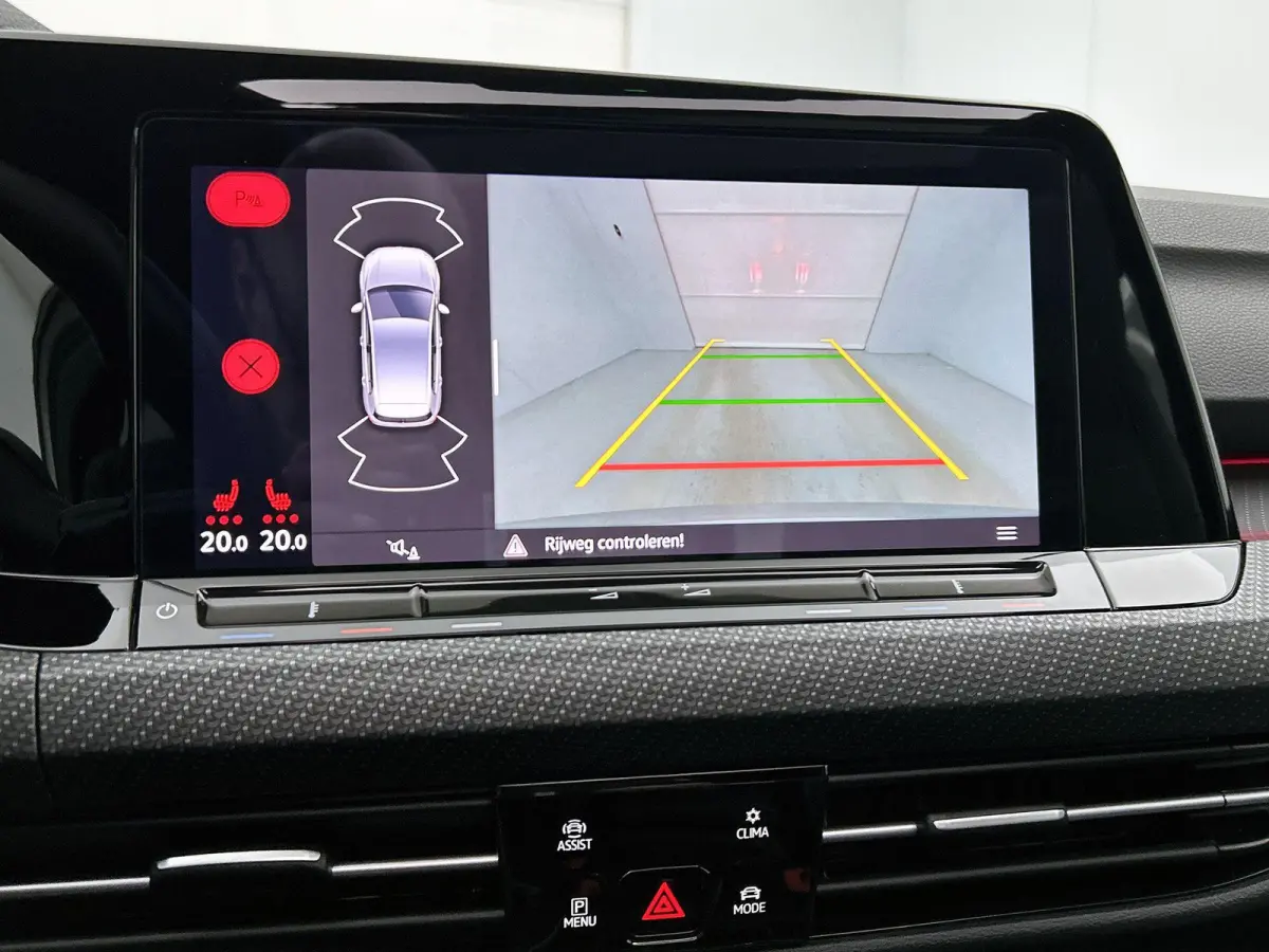 1.5 eTSI R-Line Business 150 PK | PANORAMADAK | ACHTERUITRIJCAMERA | APPLE CARPLAY - ANDROID AUTO | STOELVERWARMING | STUURVERWARMING | CLIMATE CONTROL | ADAPTIVE CRUISE CONTROL |